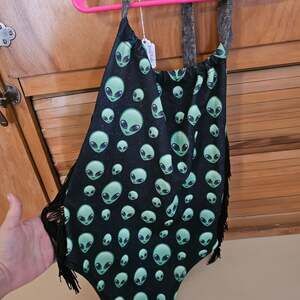 Boutique alien romper!  4t